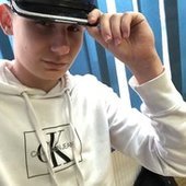 NasNieDogoniaT