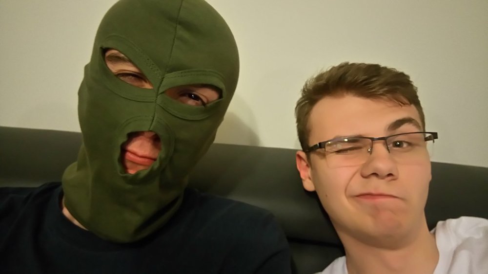 53a4lqmlpob01.jpg